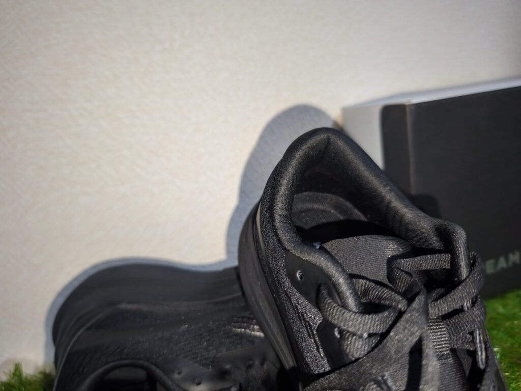 ATHREAM-675100-inside-heel