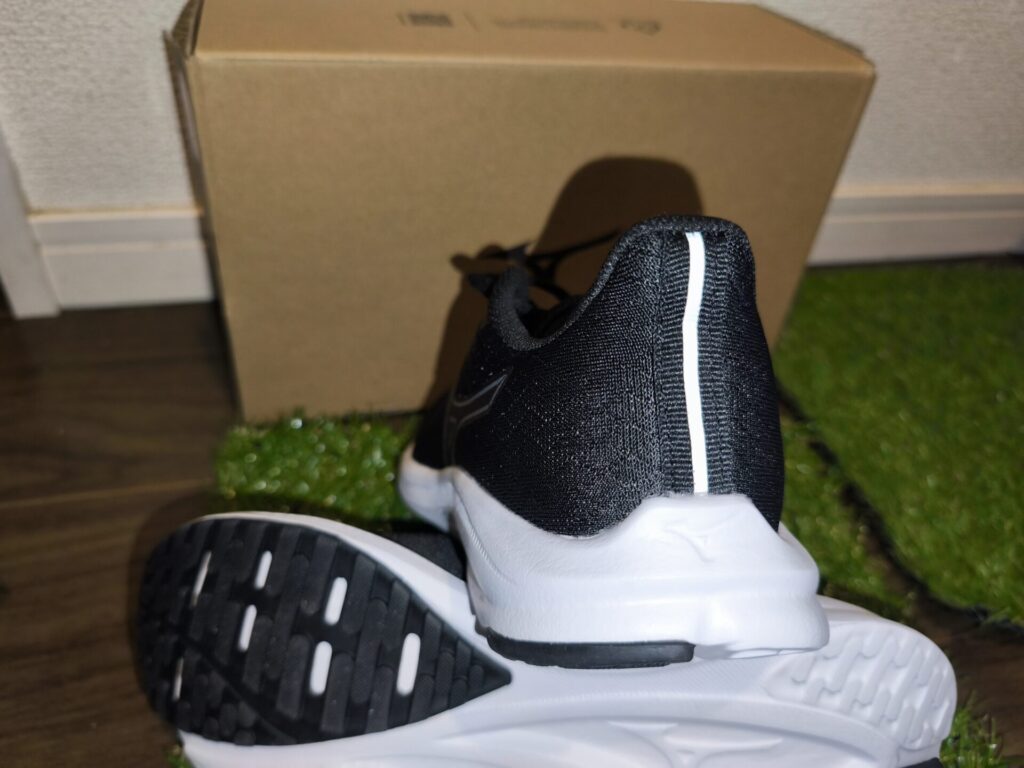 mizuno-pioneroad2-heel